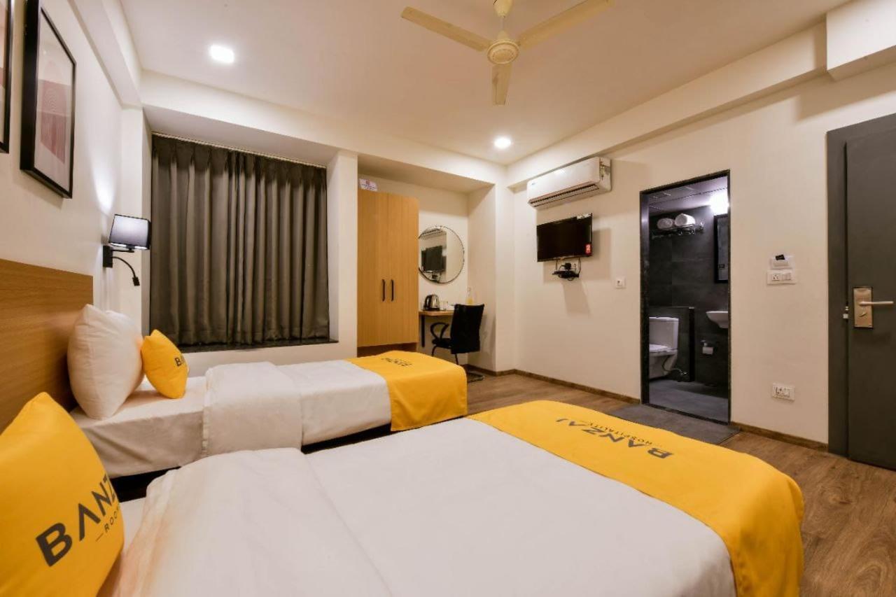 Banzai Rooms Nashik Luaran gambar