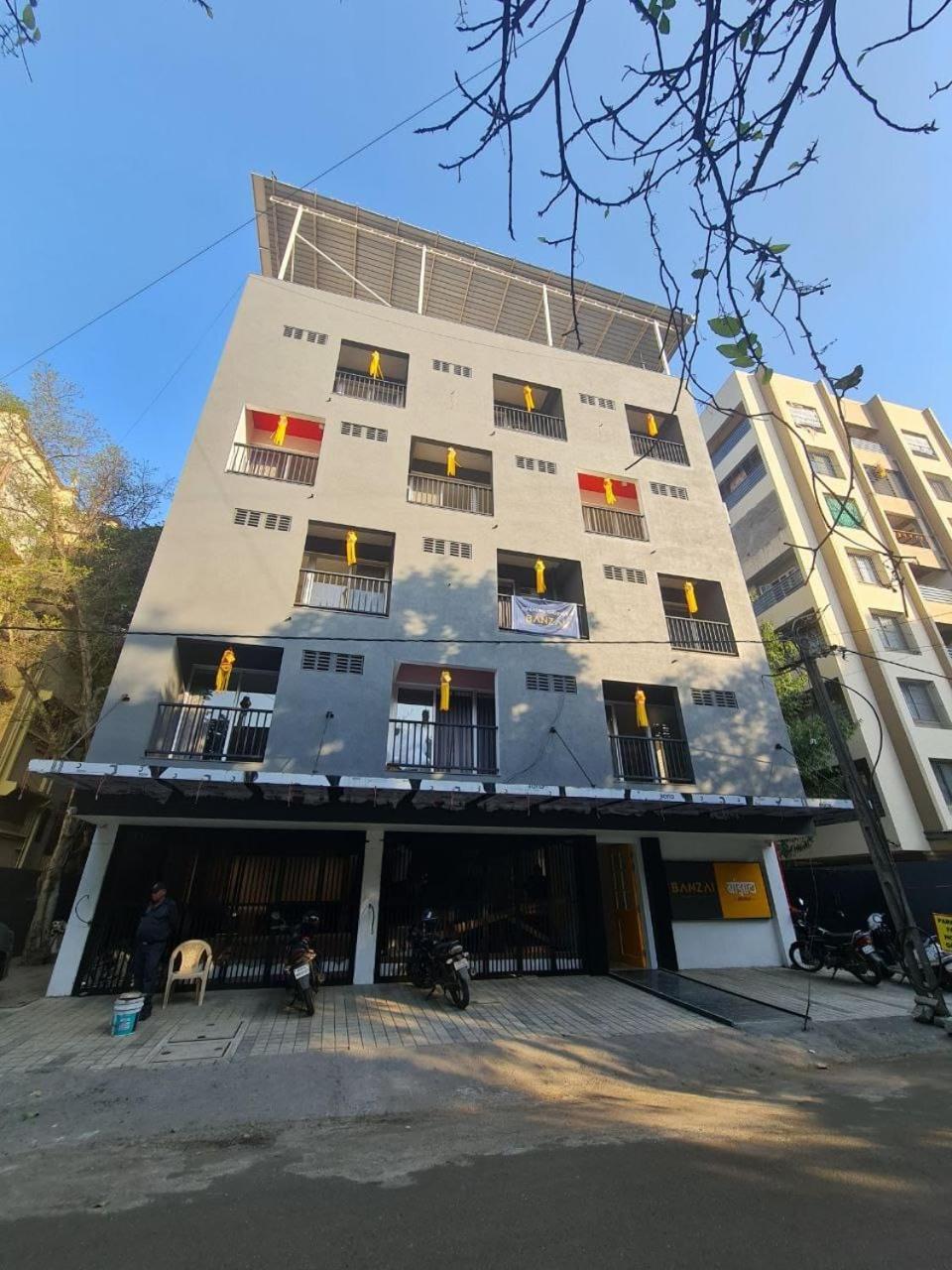 Banzai Rooms Nashik Luaran gambar